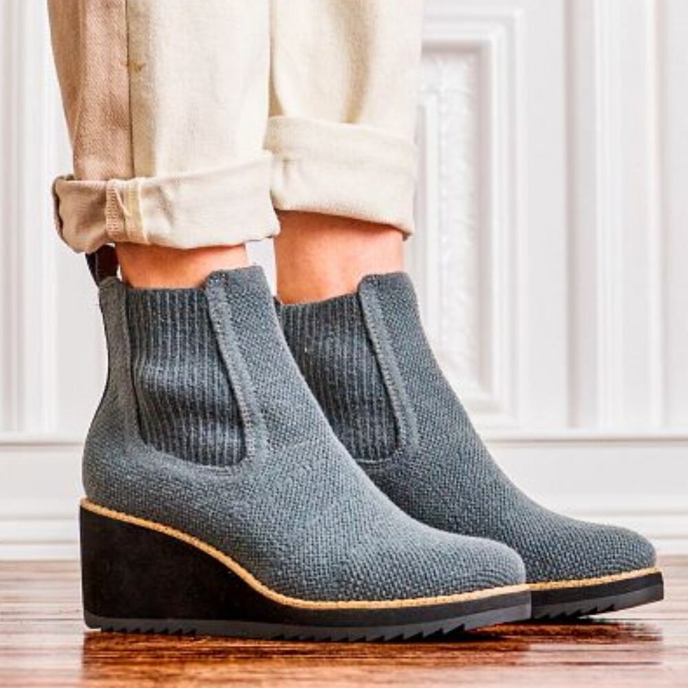 Sofft Eiley Cozy Woman's Boot - Size 8.5